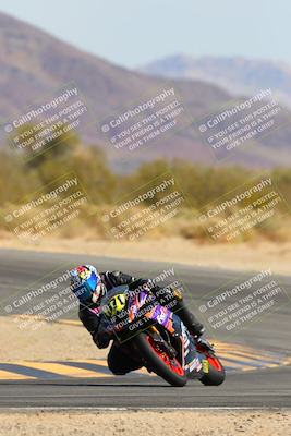 media/Mar-21-2025-CVMA Friday Practice (Fri) [[30cd4fe323]]/5-Racer 4/Session 3 (Turn 10)/